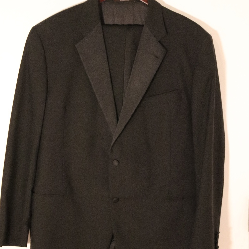 Joseph Abboud Men's Tuxedo